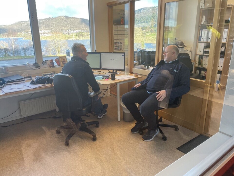 Erling er innom Fatland annenhver uke, og går da over lageret og tar en prat med de ansatte for å avdekke behov.